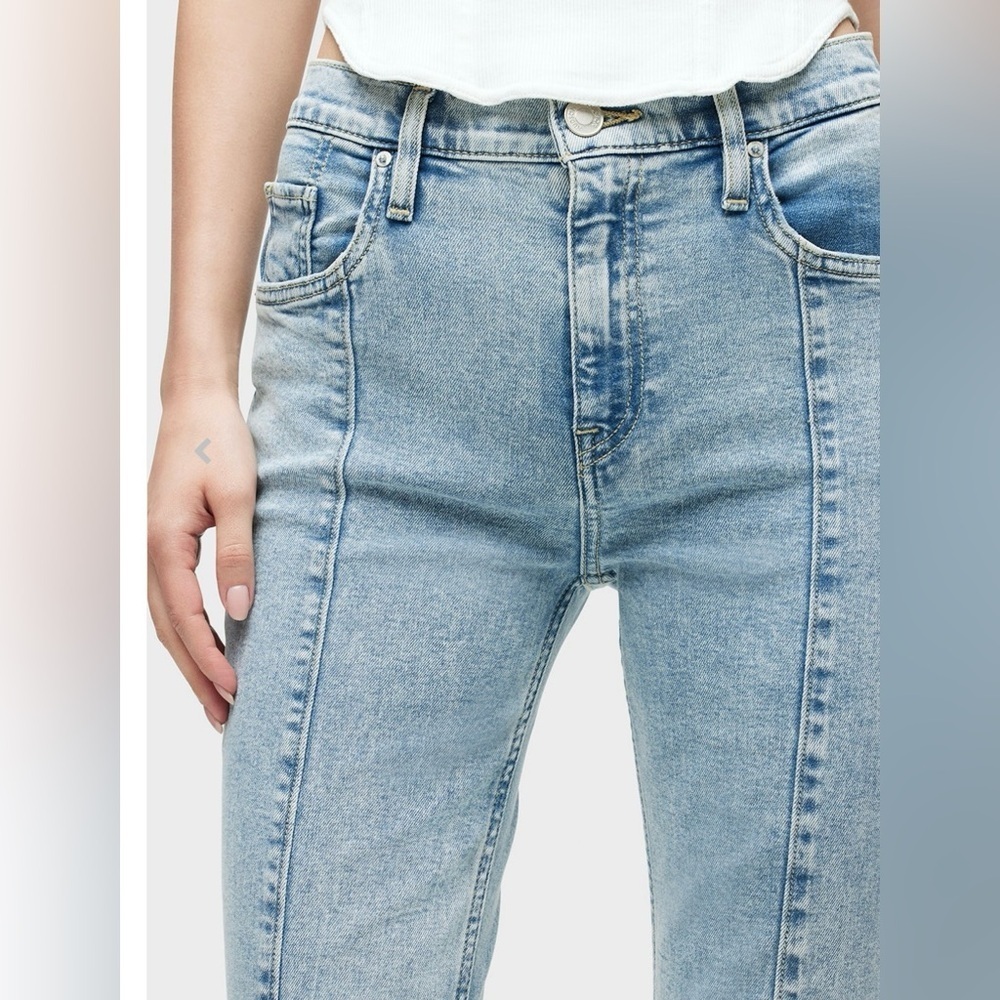 Hudson Barbara High Rose Baby bootcut Jean with slit hem. Women’s size 31 new - Picture 4 of 13